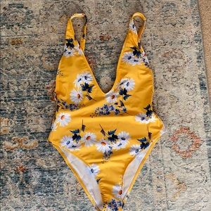 One piece bathing suit